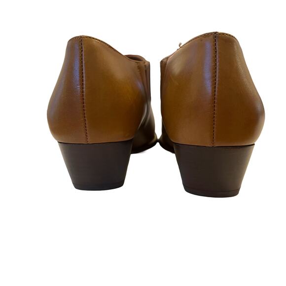 Michael Kors Cognac Leather Ankle Boots 37 US 6 6.5 Low Heel Pointed Toe Italy - Picture 8 of 13